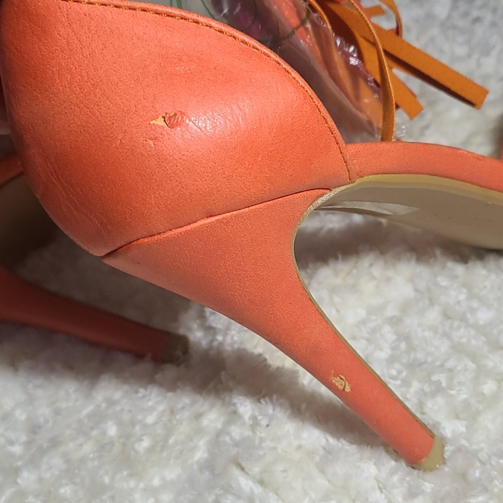 Shoes - Picture 4 of 6
